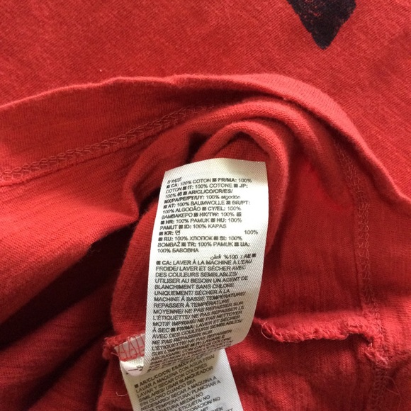 GAP Red Lived-In Rode T-shirt sz L - Picture 2 of 5
